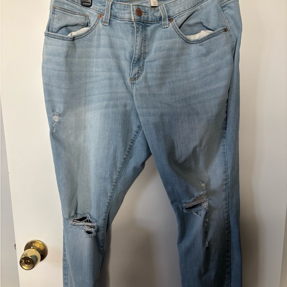 Soft Girl Boho Chic Women's Light Blue Relaxed Ripped Jeans Size 18